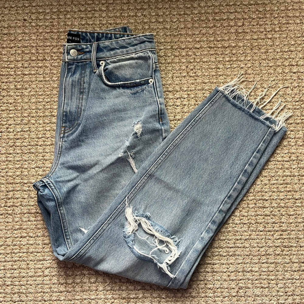 White Fox Mom Jeans